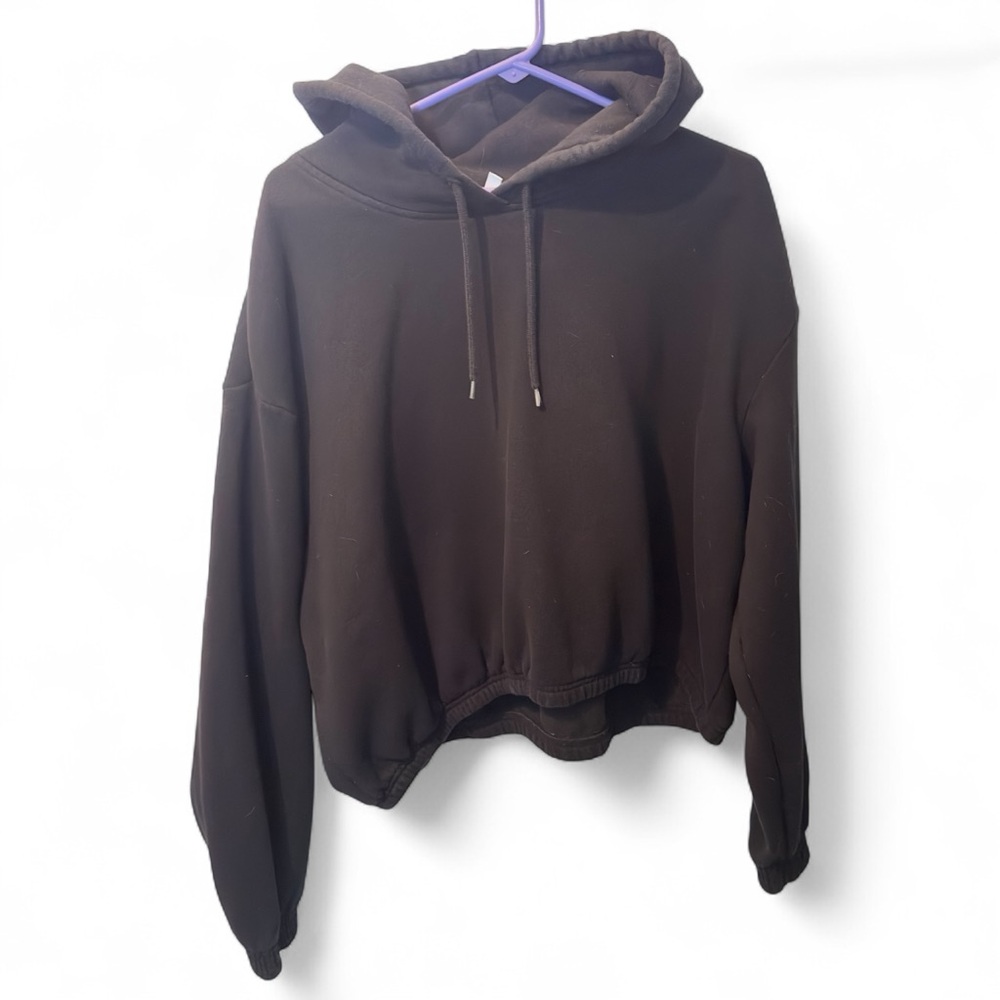 Divided Cropped Hoodie with Long Sleeves